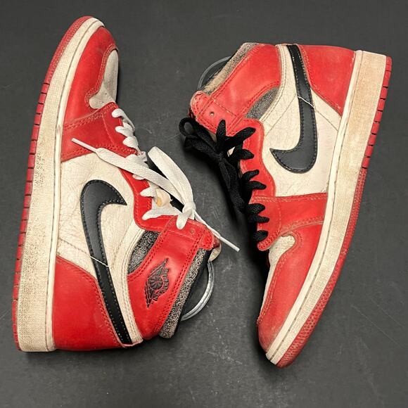 Nike Other - Nike Air Jordan 1 High OG Chicago Lost Found GS 7Y Womens 8.5 Red Vintage